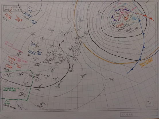 2024年12月23日正午の気象通報を基に描いた天気図