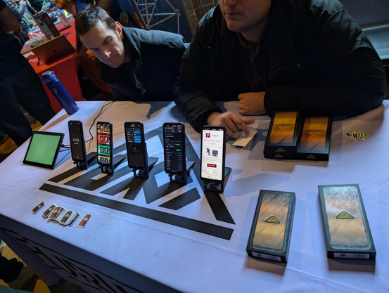 A bunch of phones running Phosh