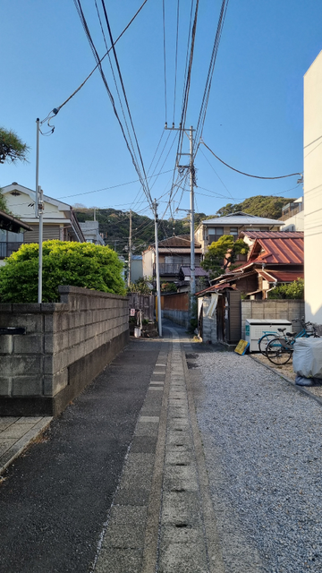 A little alley in Kamakura, Japan. 
