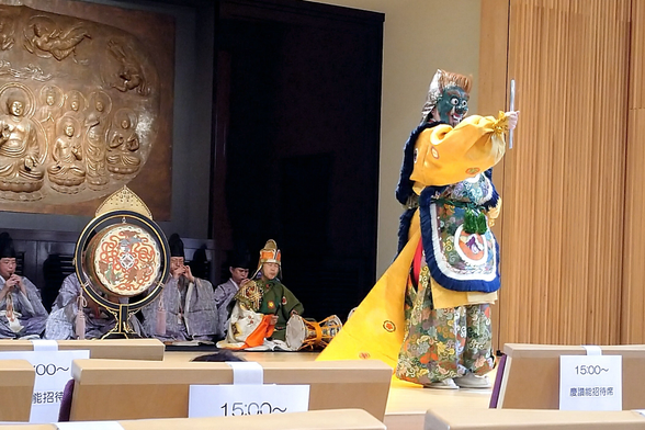 東大寺聖武祭
金鐘ホール
奉納舞楽
雅楽
能楽
南都楽所
納曽利