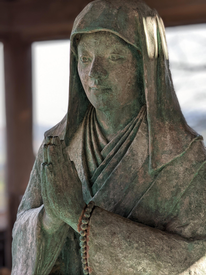 Statue of Keisho-in at Yoshimine-dera.