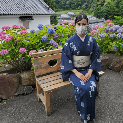 Nao-san at Yokoku-ji.