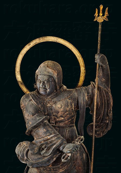 #Kōmokuten (広目天), one of the Four Heavenly Kings (四天王) guarding the four cardinal directions of the #cosmos, dating to the #Heian period (794-1185) at Rokuharamitsu-ji (六波羅蜜寺) in Kyoto, #Japan.
#BuddhistArt #Buddhism