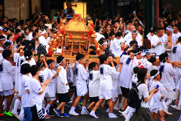 The gods of Gion are transported by divine palanquin into the heart of the city for Gion Matsuri's parades (which mark the start and finish of the gods' holiday).

Photo thanks - kyotomoyou.jp and https://kyoto-tabiya.com