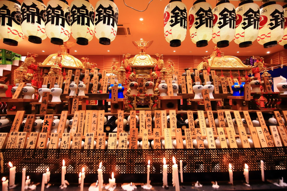 The Otabisho, resting place of the gods during the Gion Matsuri.

Photo thanks🙇‍♂️-http://kyotomoyou.jp