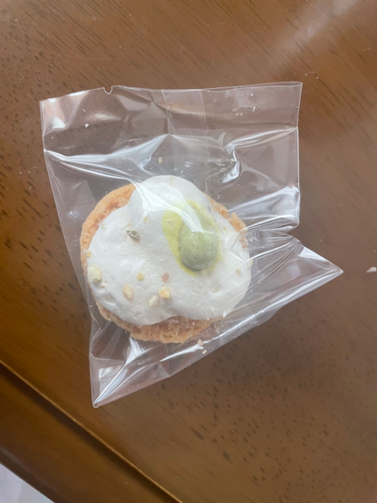 鳥のフンにそっくりのおかし