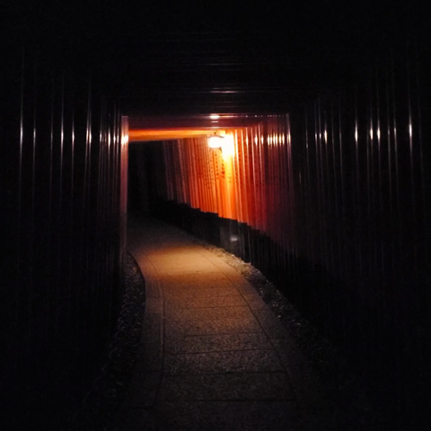 A night time walk through Fushimi Inari.