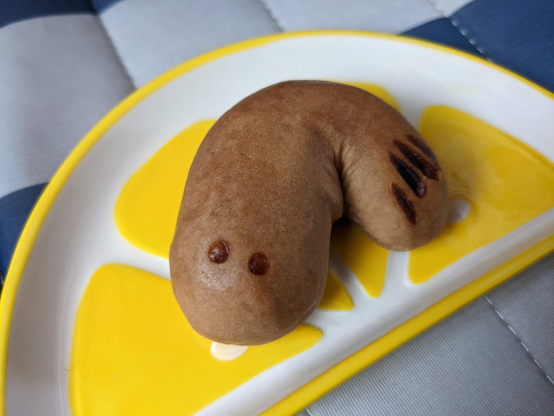 Narumi-Mochi Honten's adorable eel-shaped sweet 'unagi-manju'.