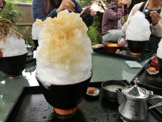 Ume syrup flavoured kakigori.