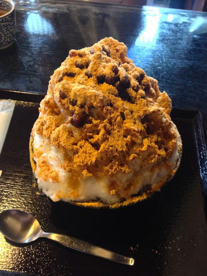Kinako and anko kakigori.
