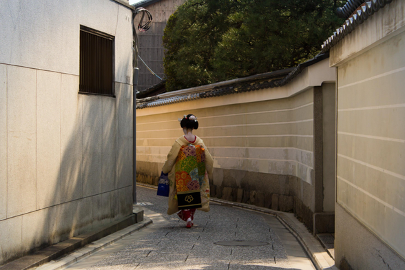 A maiko in Kamishichiken.