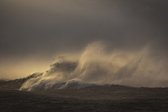 Heavy coastal surf, Oregon, USA