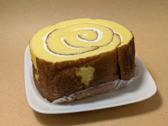 ヤマザキ「厚切りロールケーキ」