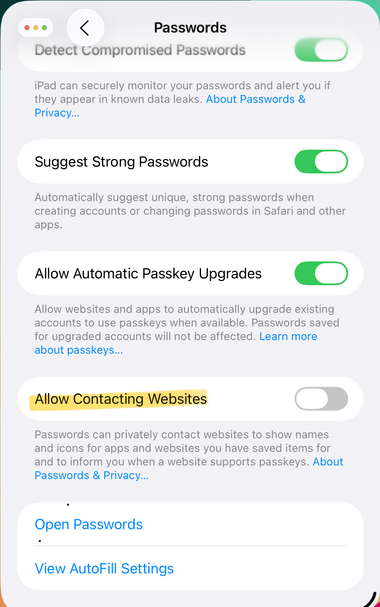 Screenshot of the Passwords app Settings showing the option to disable downloading icons.