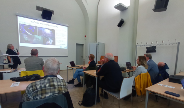 Talk by Hüttemeister