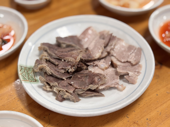 牛肉 및 豬肉 熟肉