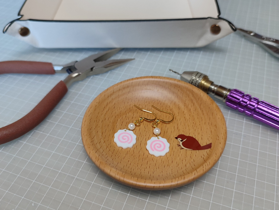 3Dプリンターで作製したナルトを使用してピアスにしてみました