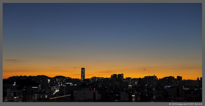 Shinrim station, Gwanak-gu, Seoul, Korea