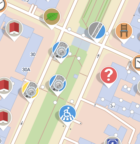 Karte mit zahlreichen Pinnadeln, die bearbeitet werden können.