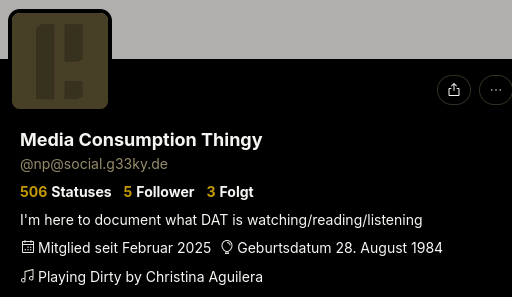 Screenshot vom Profil @np.

"Playing Dirty by Christina Aguilera" - ganz mieser Scheiß und das wo ich offensichtlich das Radio ausschaltete