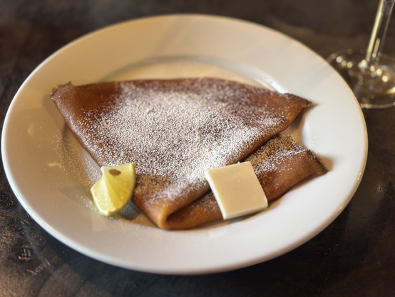 シュガーバタークレープ