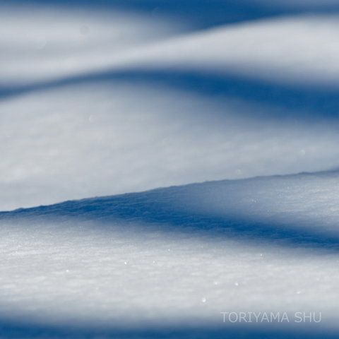 雪面の陰影