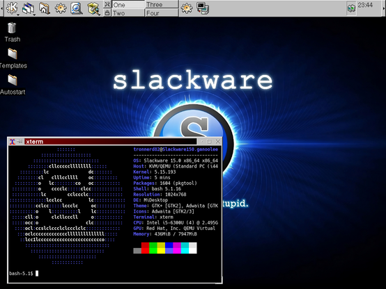 A screenshot of Slackware 15.0 running KDE 1 via the MiDesktop project.