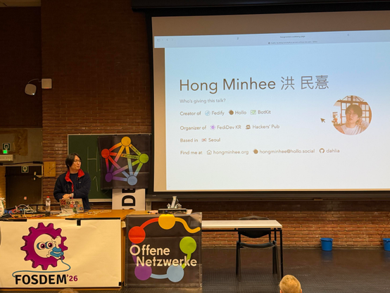 Hong Minhee aus Südkorea stellt Fedify vor. 