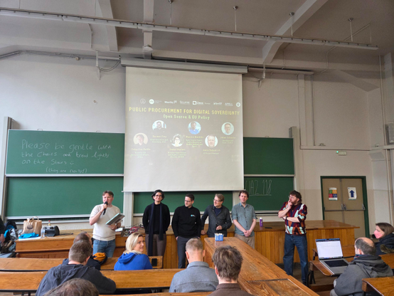 Sebastian Raible (Brussels), Emma Ghariani (France), Julian Schauder (Germany), Maurice Hendriks (Netherlands), and Rasmus Frey (Denmark) on stage