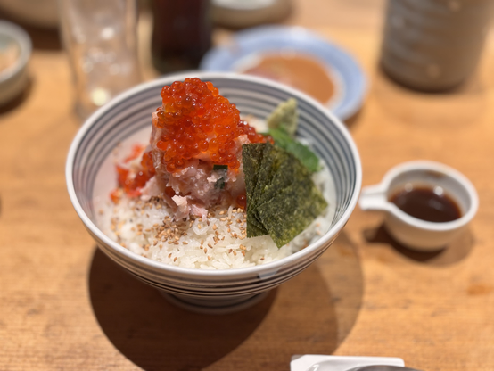 海鮮丼