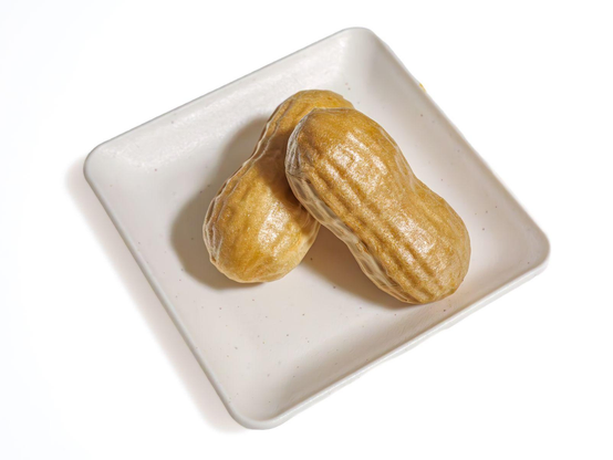 Peanut shaped monaka.